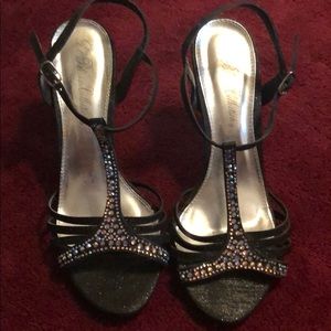 Shiny Black High Heels👠